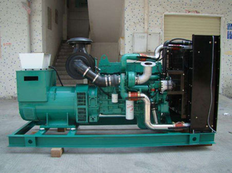 河东区街道1100kw康明斯柴油发电机组图片 河东区街道1100kw康明斯柴油发电机组图片